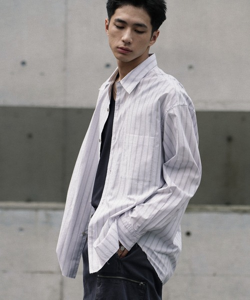 WYM LIDNM（ウィム バイ リドム）の「CUT-OFF HEM STRIPE SHIRT（シャツ/ブラウス・メンズ・アッシュブラウン/ブルー系/ライトグレー・S/M/L）」の8枚目の写真