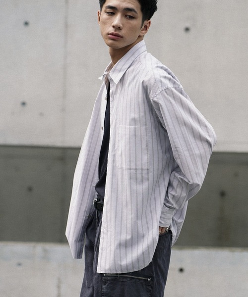 WYM LIDNM（ウィム バイ リドム）の「CUT-OFF HEM STRIPE SHIRT（シャツ/ブラウス・メンズ・アッシュブラウン/ブルー系/ライトグレー・S/M/L）」の9枚目の写真