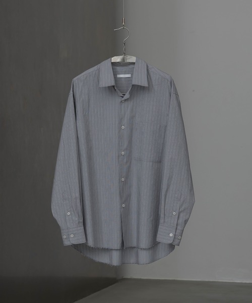 WYM LIDNM（ウィム バイ リドム）の「CUT-OFF HEM STRIPE SHIRT（シャツ/ブラウス・メンズ・アッシュブラウン/ブルー系/ライトグレー・S/M/L）」の6枚目の写真