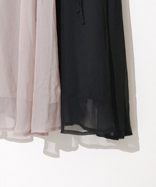 flower(フラワー)の「シアーキャミワンピース(ワンピース・レディース・ブラック/ベージュ・FREE)」の10枚目の写真