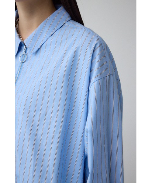 AZUL by moussy（アズールバイマウジー）の「ロゴプリントショートシャツ（シャツ/ブラウス・レディース・ベージュ/ライトブルー/ブルー・FREE）」の8枚目の写真