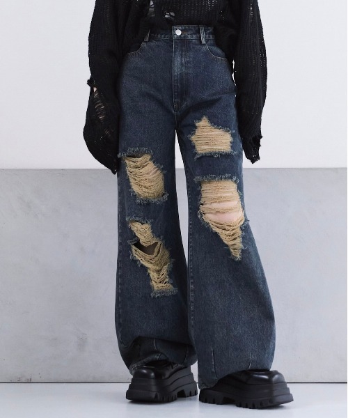 17HR（セブンティーンアワーズ）の「ルーズダメージデニム（デニムパンツ・レディース・ブラック/ブルー・MEDIUM/SMALL）」の4枚目の写真