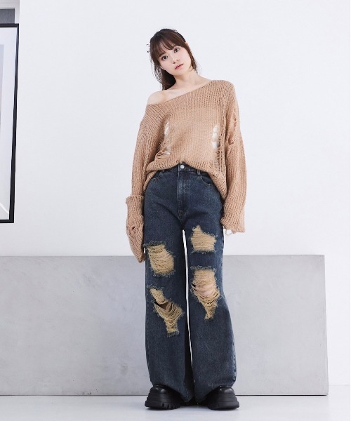 17HR（セブンティーンアワーズ）の「ルーズダメージデニム（デニムパンツ・レディース・ブラック/ブルー・MEDIUM/SMALL）」の14枚目の写真