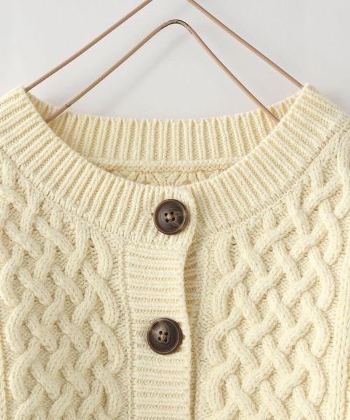 LOWRYS FARM(ローリーズファーム)の「フィッシャーマンニット 145395(ニット/セーター・キッズ・アイボリー/ネイビー/レッド・110cm/130cm/150cm)」の4枚目の写真