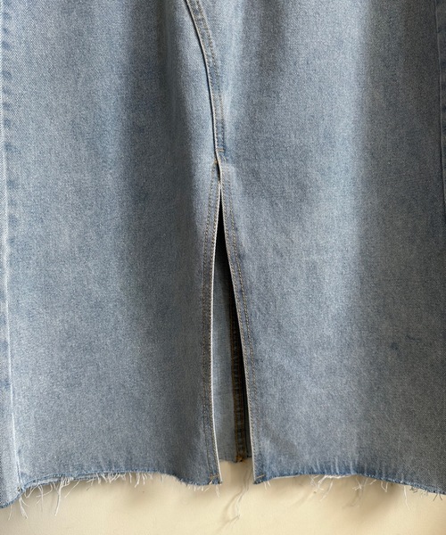 ULEULA(ウルア)の「フロントスリットタイトデニムスカート(スカート・レディース・ブルー・MEDIUM/LARGE)」の22枚目の写真