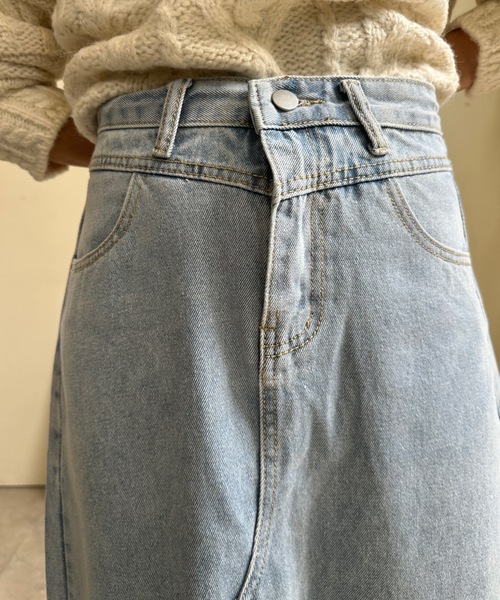 ULEULA(ウルア)の「フロントスリットタイトデニムスカート(スカート・レディース・ブルー・MEDIUM/LARGE)」の17枚目の写真