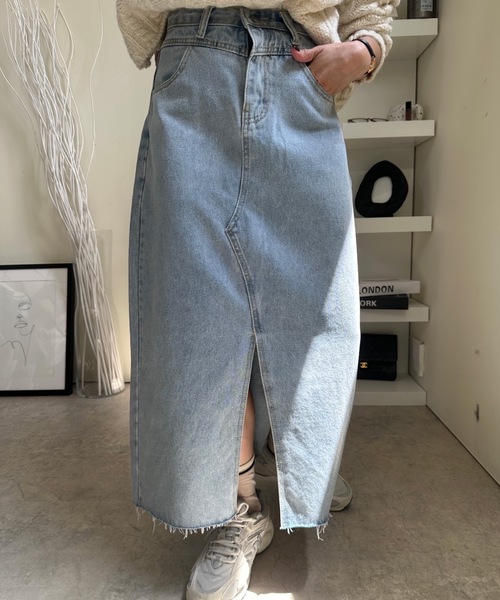 ULEULA(ウルア)の「フロントスリットタイトデニムスカート(スカート・レディース・ブルー・MEDIUM/LARGE)」の10枚目の写真