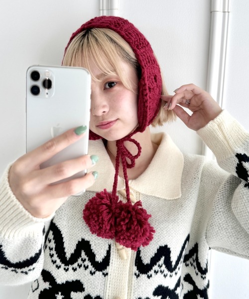 SOLLON.（ソルロン）の「フラワークロシェ編みポンポンイヤーマフ（イヤーマフ・レディース・レッド/ベージュ/グレー/アイボリー/ブラック/テラコッタ・FREE）」の20枚目の写真