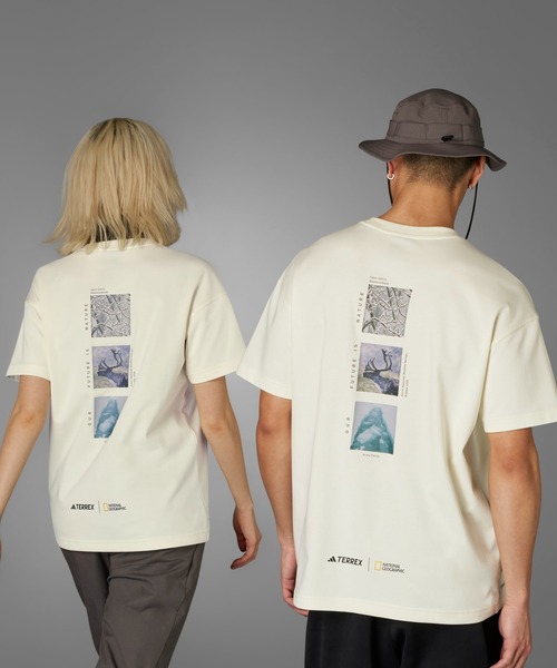 adidas(アディダス)の「ナショナル ジオグラフィック グラフィックス半袖Tシャツ(ジェンダーニュートラル) / アディダス adidas(Tシャツ/カットソー・メンズ・ブラック/ベージュ・SMALL/XX-LARGE/3XL/LARGE/MEDIUM/X-LARGE)」の12枚目の写真