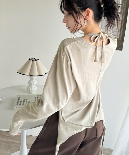 classicalelf（クラシカルエルフ）の「着映え感が叶うデザイン!綿100%マルチウェイ重ね着風フィンガーホールカットソー(長袖)（Tシャツ/カットソー・レディース・ライトグレー/ホワイト/ブラック・MEDIUM/LARGE/X-LARGE/SMALL）」の21枚目の写真