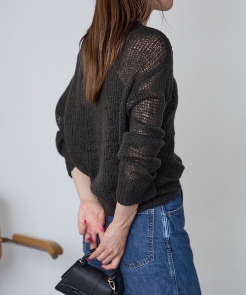 TRIANGLE PALETTE(トライアングルパレット)の「シアーモヘアタッチロングニットプルオーバー(ニット/セーター・レディース・ピンク/ダークグレー/カーキ/アイボリー/ブラック/ブラウン・FREE)」の17枚目の写真