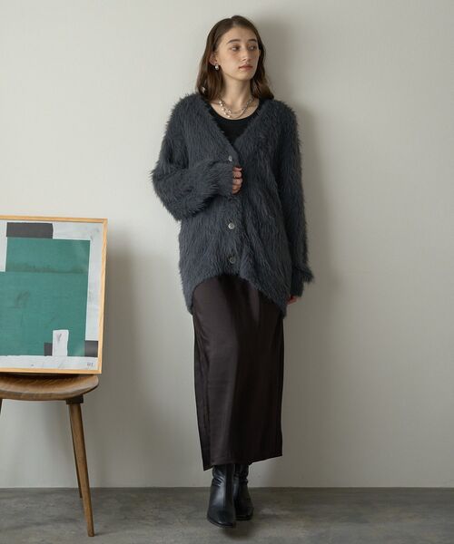 YECCA VECCA（イェッカヴェッカ）の「サテンロングスカート（スカート・レディース・グレイッシュベージュ/ブラック・FREE）」の18枚目の写真