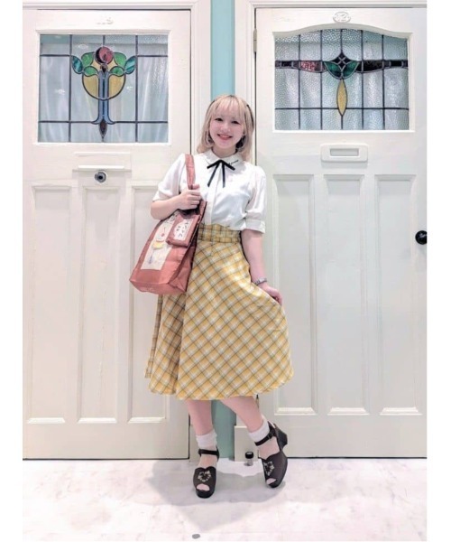 F i.n.t(フィント)の「レトロプリンプリントサスティナブルエコバッグ/SweetsCollection/fint フィント(エコバッグ/サブバッグ・レディース・ブラウン・FREE)」の9枚目の写真