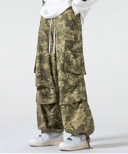 NOWLE（ノウル）の「【NOWLE】ルーズシルエット カモフラージュ イージー  カーゴパンツ（カーゴパンツ・メンズ・ベージュ/カーキ・X-LARGE/LARGE/MEDIUM）」の7枚目の写真