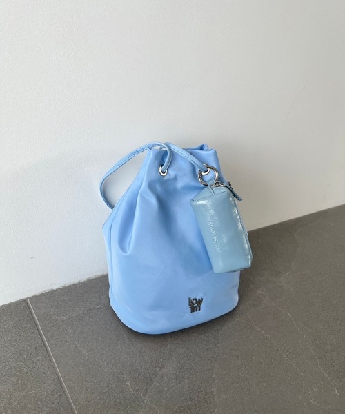 Me%（ミィパーセント）の「カスタムマルチポーチ 241957（ポーチ・レディース・グレー/ブラック/レッド/ブルー系その他・FREE）」の5枚目の写真