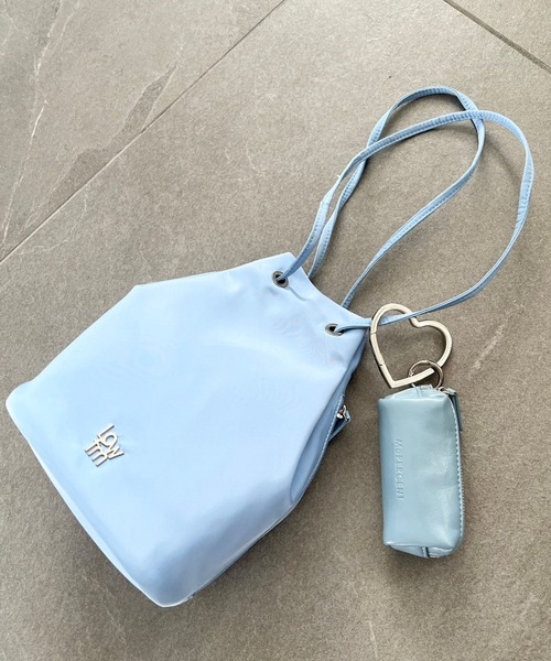 Me%（ミィパーセント）の「カスタムマルチポーチ 241957（ポーチ・レディース・グレー/ブラック/レッド/ブルー系その他・FREE）」の7枚目の写真