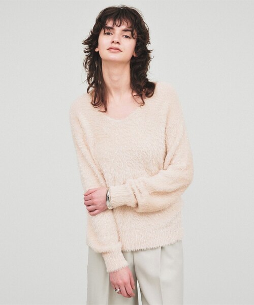 cloenc(クロエンス)の「◆【手洗い可/柔らかニット】ラメシャギーVネックニットプルオーバー(ニット/セーター・レディース・サンドベージュ/オリーブ/アイボリー・02)」の10枚目の写真