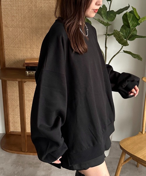 apres jour mignon(アプレジュールミニョン)の「スーパー袖ボリューム裏起毛スウェット【ZOZOTOWN限定アイテム】(スウェット・レディース・ブラック/グレー/ボルドー/ライトベージュ・X-LARGE/フリー)」の2枚目の写真