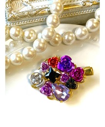 tone（トーン）の「【MUURABBTI】薔薇とビジューのヘアクリップ(MA)（バレッタ/ヘアクリップ）」