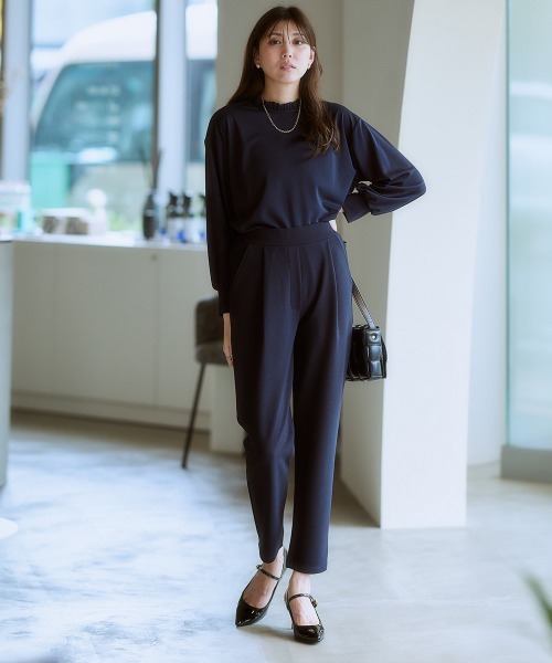 7days Life Styling（セブンデイズライフスタイリング）の「カットソー素材ワンタックテーパードパンツ<大きいサイズ有>（スラックス・レディース・ネイビー/ブラック・3L/LL/L/M/S/4L/5L/6L）」の3枚目の写真
