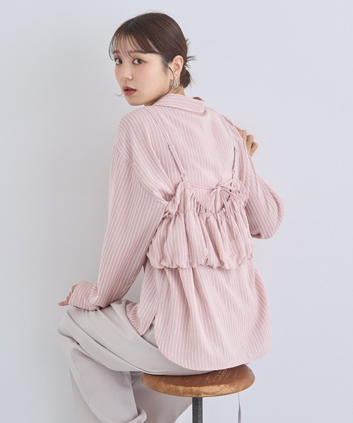 earth music&ecology(アースミュージックアンドエコロジー)の「SET2点起毛ストライプシャツ+バルーンビスチェ(シャツ/ブラウス・レディース・ピンク/ライトグレー/ブルー/オフホワイト・FREE)」の19枚目の写真