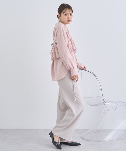 earth music&ecology(アースミュージックアンドエコロジー)の「SET2点起毛ストライプシャツ+バルーンビスチェ(シャツ/ブラウス・レディース・ピンク/ライトグレー/ブルー/オフホワイト・FREE)」の21枚目の写真