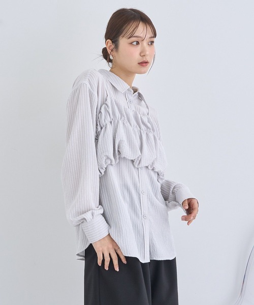 earth music&ecology(アースミュージックアンドエコロジー)の「SET2点起毛ストライプシャツ+バルーンビスチェ(シャツ/ブラウス・レディース・ピンク/ライトグレー/ブルー/オフホワイト・FREE)」の7枚目の写真