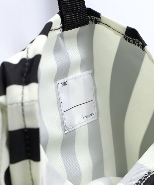 BRANSHES(ブランシェス)の「シューズバッグ(バックパック/リュック・キッズ・ブラック/アイボリー/ブルーグレー/ラベンダー・FREE)」の8枚目の写真