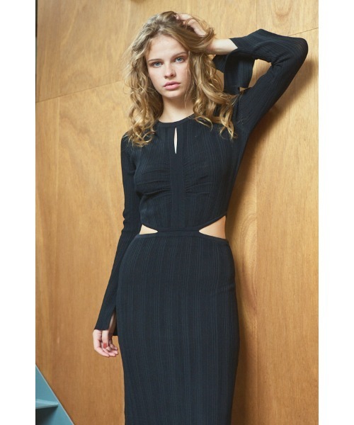 Estella.K(エステラケー)の「Alessia Knit Dress カットアウトランダムリブニットドレス(ワンピース・レディース・ライトグレー/ブラック/ブラウン系/モーブ系・FREE)」の15枚目の写真