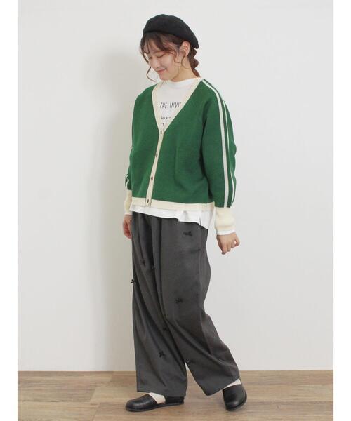 Samansa Mos2（サマンサ モスモス）の「袖ラインVネックカーディガン（カーディガン/ボレロ・レディース・キナリ/グレー/チャコールグレー/グリーン・F）」の11枚目の写真