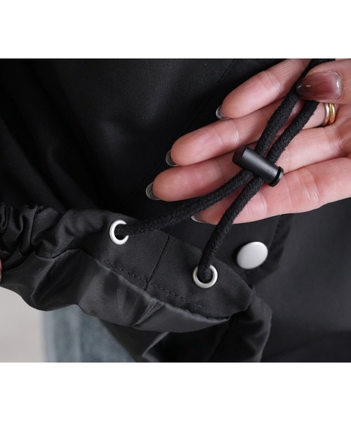 reca（レカ）の「オーバーサイズドロスト付コート（その他アウター・レディース・ブラック/ベージュ・M）」の8枚目の写真