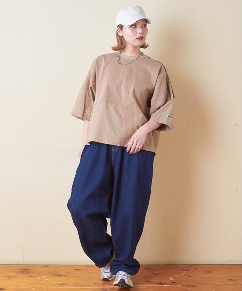 CUBE SUGAR（キューブシュガー）の「ナイロン×カットソーライン入りドルマンスリーブＴシャツ（Tシャツ/カットソー・レディース・スミクロ/ナチュラル/ベージュ/カーキ・M）」の19枚目の写真