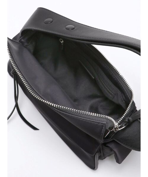VEQUM(VEQUM)の「【VEQUM】NYLON HANDLE SQUARE BAG(ハンドバッグ・レディース・ブラック/ブラウン・FREE)」の21枚目の写真