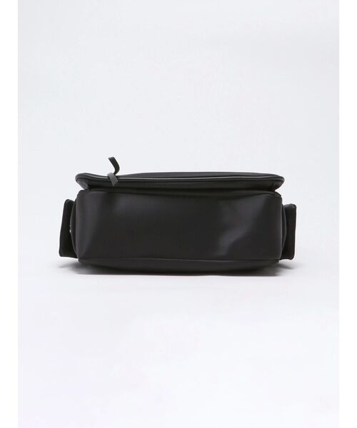 VEQUM(VEQUM)の「【VEQUM】NYLON HANDLE SQUARE BAG(ハンドバッグ・レディース・ブラック/ブラウン・FREE)」の22枚目の写真