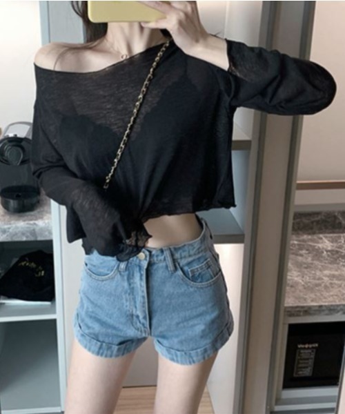 LETee(レティー)の「クロップド丈シースルーメローカットソー(Tシャツ/カットソー・レディース・ブラック/ホワイト/グリーン/パープル・FREE)」の1枚目の写真