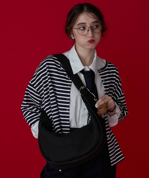 BONLECILL Marche(ボンルシールマルシェ)の「【BONLECILL Marche】ワイドベルトムーンバッグ/ショルダーバッグ(ショルダーバッグ・レディース・キャメル/ブラック/アイボリー・FREE)」の14枚目の写真