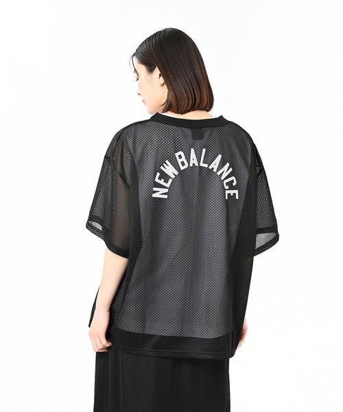 NEW BALANCE(ニューバランス)の「メッシュショートスリーブTシャツ(Tシャツ/カットソー・レディース・クリアグリーン/ブラック/オフホワイト・X-LARGE/LARGE/MEDIUM/SMALL)」の16枚目の写真