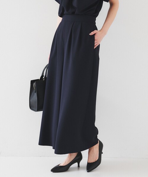 UNTITLED(アンタイトル)の「【セットアップ可/接触冷感/イージーケア】リラクミスト タックワイドパンツ(その他パンツ・レディース・ベージュ/ネイビー/ブラック/チャコールグレー・00/01/02/03/04/42/44/46/48/50)」の19枚目の写真