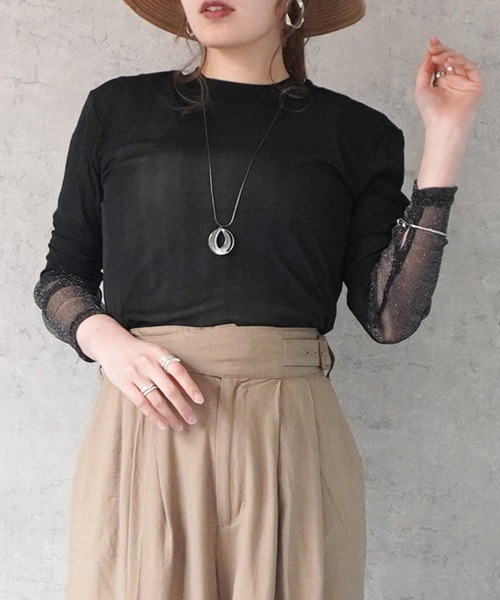 Emma（SELECT LEVERY）（エマ セレクトリベリー）の「袖口シアーラメ切替プルオーバー（Tシャツ/カットソー・レディース・チャコール/ブルー/アイボリー/ブラック・FREE）」の6枚目の写真