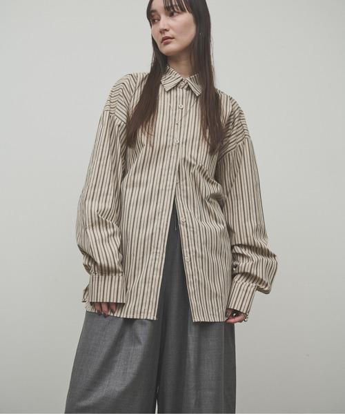 Lutim by u(ルチバイユー)の「Regiment stripe overshirt / レジメントストライプオーバーシャツ(シャツ/ブラウス・レディース・ナチュラル/ブルー・FREE)」の2枚目の写真
