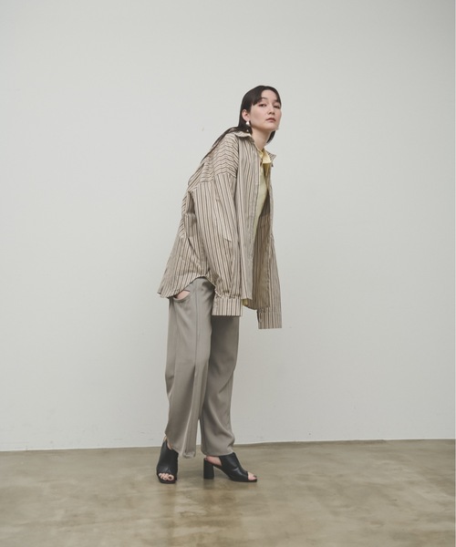 Lutim by u(ルチバイユー)の「Regiment stripe overshirt / レジメントストライプオーバーシャツ(シャツ/ブラウス・レディース・ナチュラル/ブルー・FREE)」の4枚目の写真