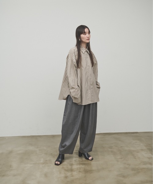 Lutim by u(ルチバイユー)の「Regiment stripe overshirt / レジメントストライプオーバーシャツ(シャツ/ブラウス・レディース・ナチュラル/ブルー・FREE)」の9枚目の写真