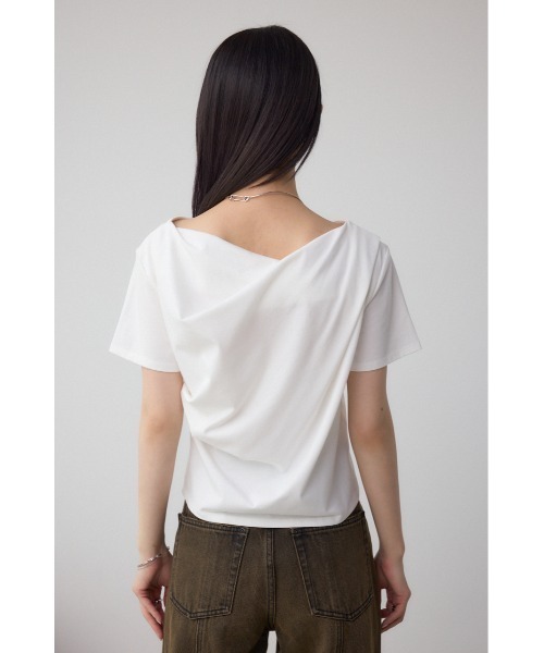 AZUL by moussy（アズールバイマウジー）の「2WAYドレープスムーストップス（Tシャツ/カットソー・レディース・ホワイト/ブラック/ライトピンク/グレイッシュベージュ・FREE）」の15枚目の写真