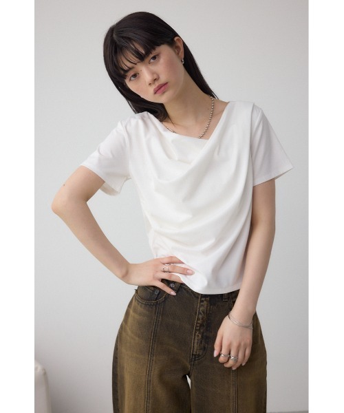 AZUL by moussy（アズールバイマウジー）の「2WAYドレープスムーストップス（Tシャツ/カットソー・レディース・ホワイト/ブラック/ライトピンク/グレイッシュベージュ・FREE）」の6枚目の写真