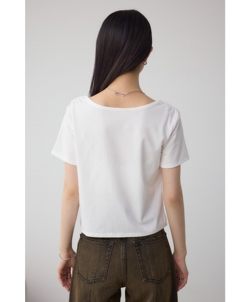 AZUL by moussy（アズールバイマウジー）の「2WAYドレープスムーストップス（Tシャツ/カットソー・レディース・ホワイト/ブラック/ライトピンク/グレイッシュベージュ・FREE）」の10枚目の写真