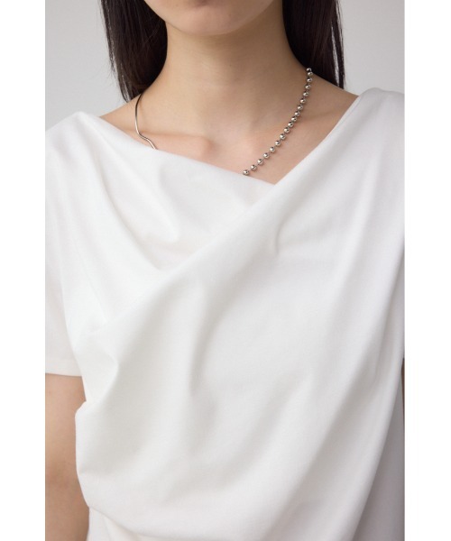 AZUL by moussy（アズールバイマウジー）の「2WAYドレープスムーストップス（Tシャツ/カットソー・レディース・ホワイト/ブラック/ライトピンク/グレイッシュベージュ・FREE）」の11枚目の写真