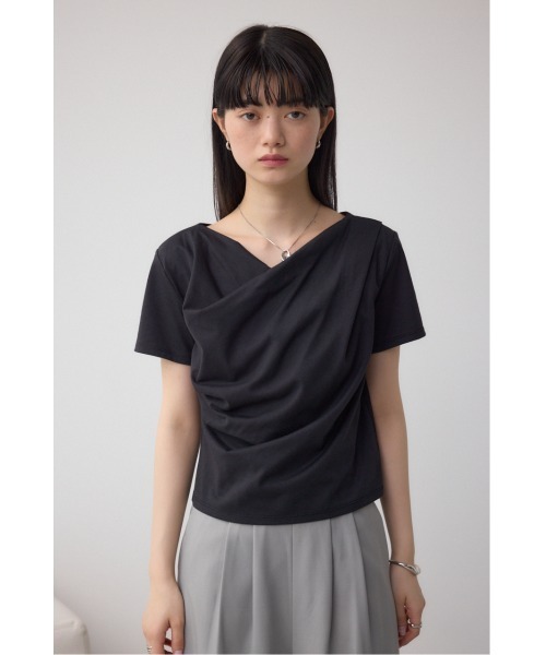 AZUL by moussy（アズールバイマウジー）の「2WAYドレープスムーストップス（Tシャツ/カットソー・レディース・ホワイト/ブラック/ライトピンク/グレイッシュベージュ・FREE）」の19枚目の写真
