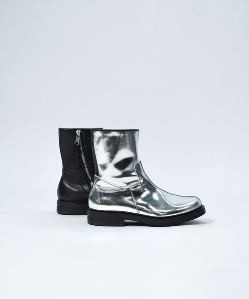 Urig(ウーリッヒ)の「ZWEI GESICHTER SIDE ZIP BOOTS(ブーツ・メンズ・シルバー×ブラック・23/24/25/26/27/28/26.5/27.5/22.5/24.5/23.5/21.5/22/28.5/25.5)」の8枚目の写真