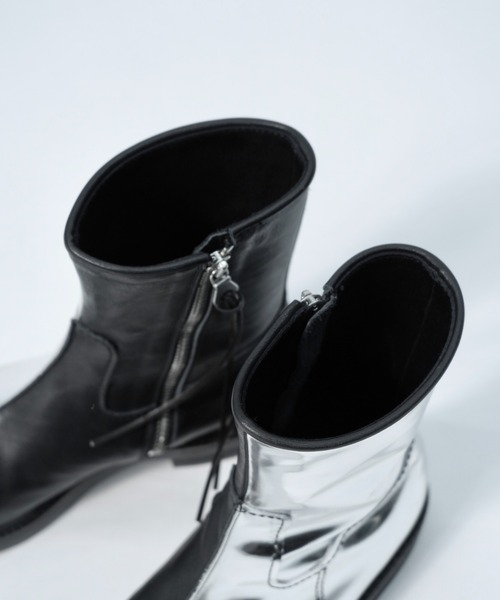 Urig(ウーリッヒ)の「ZWEI GESICHTER SIDE ZIP BOOTS(ブーツ・メンズ・シルバー×ブラック・23/24/25/26/27/28/26.5/27.5/22.5/24.5/23.5/21.5/22/28.5/25.5)」の13枚目の写真