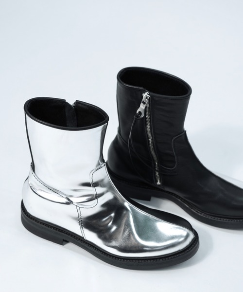 Urig(ウーリッヒ)の「ZWEI GESICHTER SIDE ZIP BOOTS(ブーツ・メンズ・シルバー×ブラック・23/24/25/26/27/28/26.5/27.5/22.5/24.5/23.5/21.5/22/28.5/25.5)」の16枚目の写真